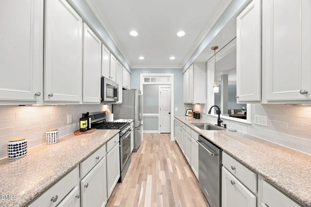 39 Old Grove Lane Apex, NC 27502