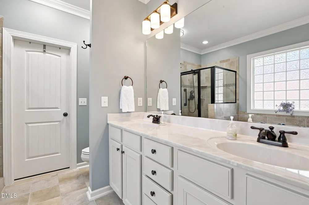 39 Old Grove Lane Apex, NC 27502