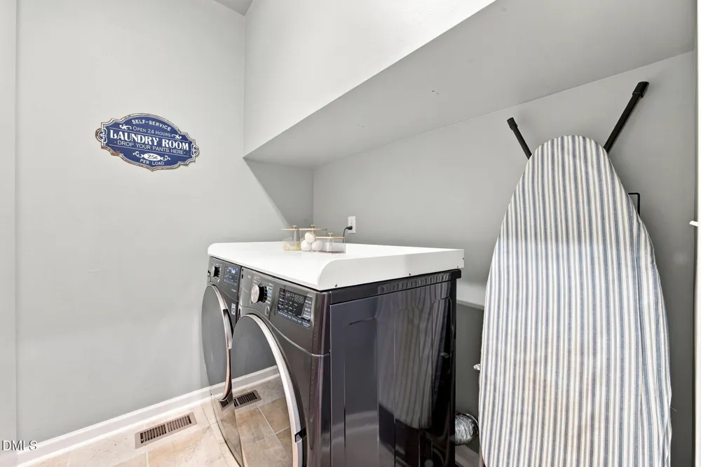 39 Old Grove Lane Apex, NC 27502