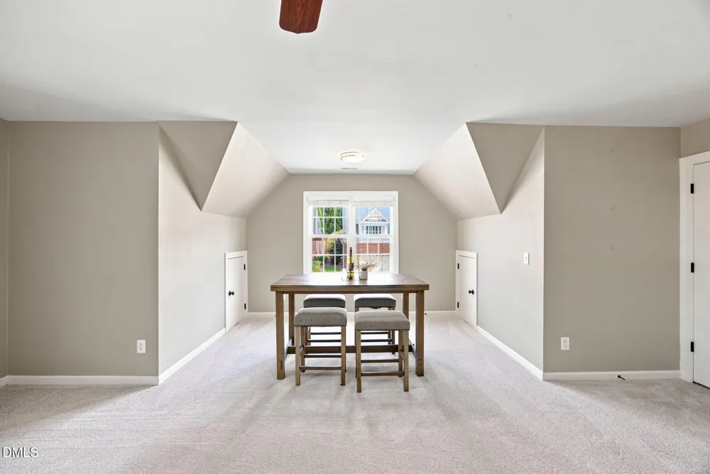 39 Old Grove Lane Apex, NC 27502