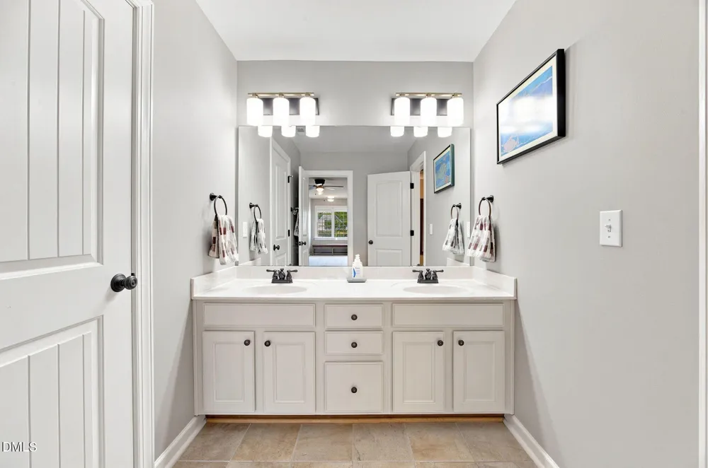 39 Old Grove Lane Apex, NC 27502