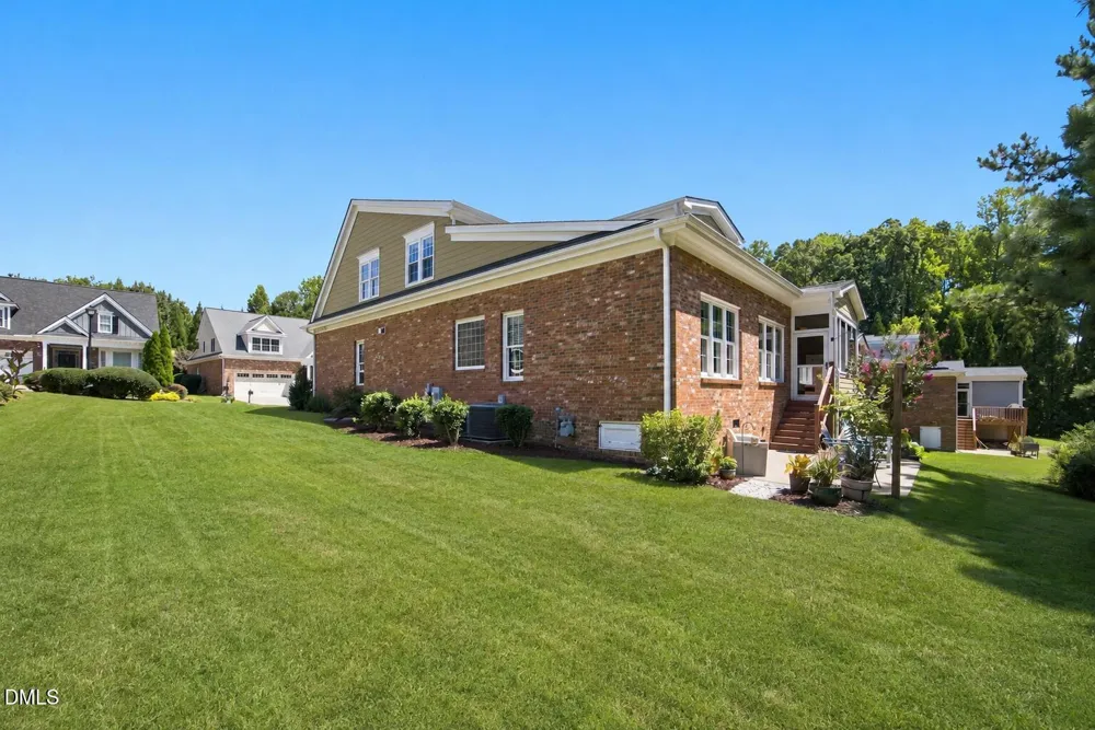 39 Old Grove Lane Apex, NC 27502
