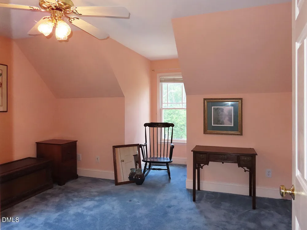 113 Weaver Mine Trail Chapel Hill, NC 27517