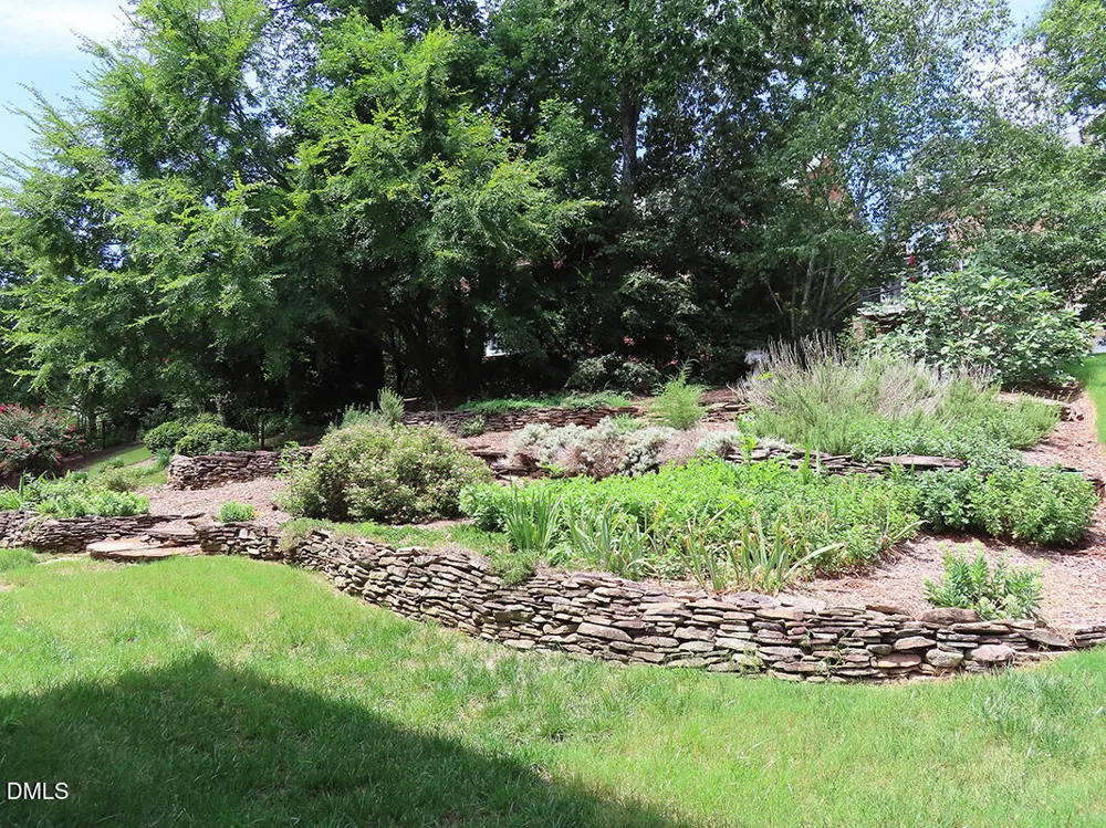 113 Weaver Mine Trail Chapel Hill, NC 27517