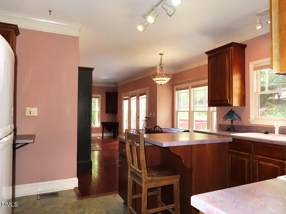 113 Weaver Mine Trail Chapel Hill, NC 27517
