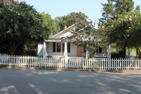 213 S Fifth Street