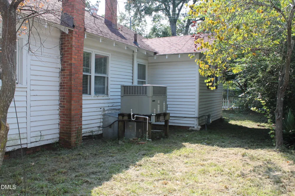 213 S Fifth Street Smithfield, NC 27577