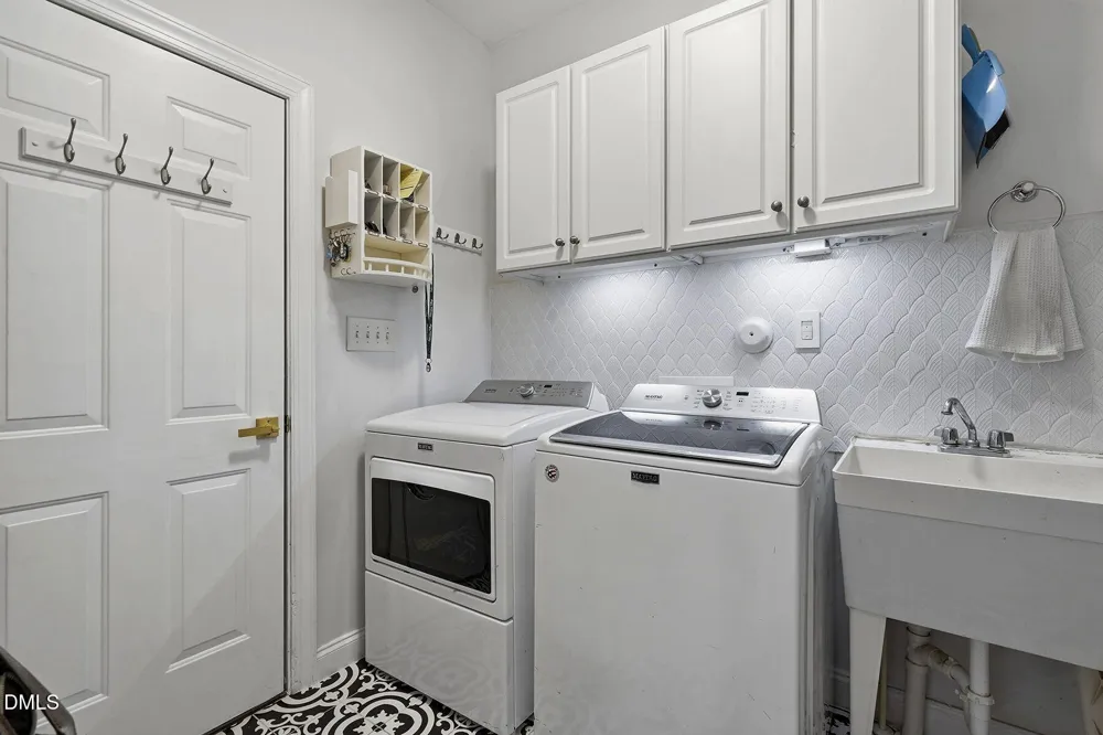 438 May Farm Road Pittsboro, NC 27312