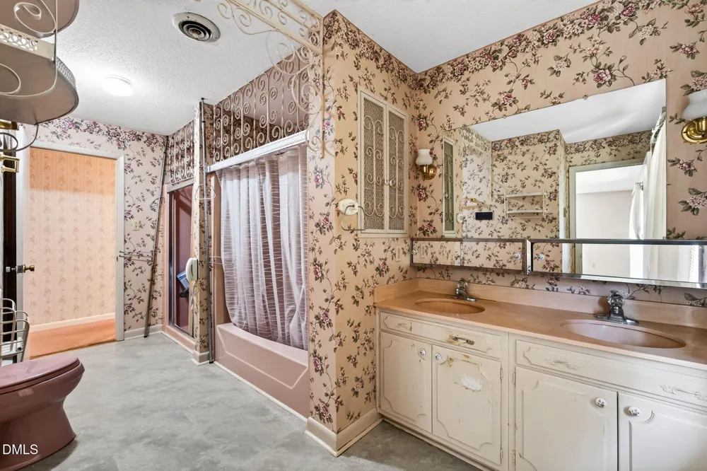 114 Castle Circle Smithfield, NC 27577