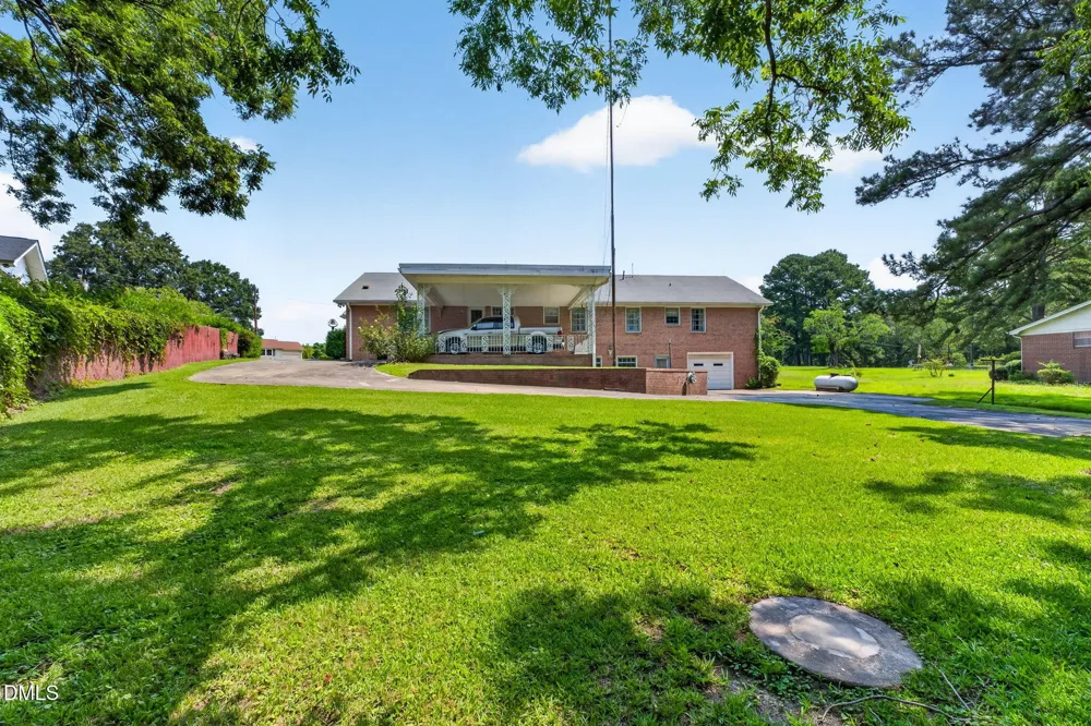 114 Castle Circle Smithfield, NC 27577
