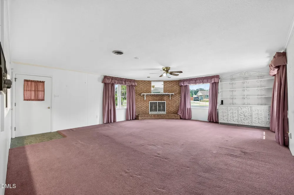 114 Castle Circle Smithfield, NC 27577