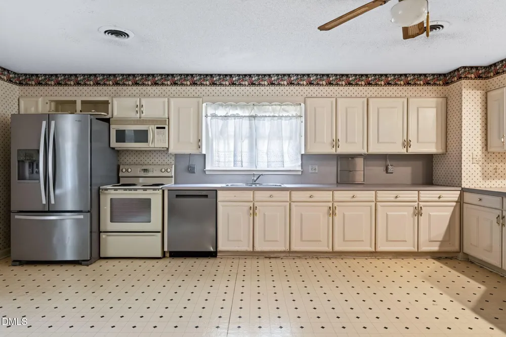 114 Castle Circle Smithfield, NC 27577