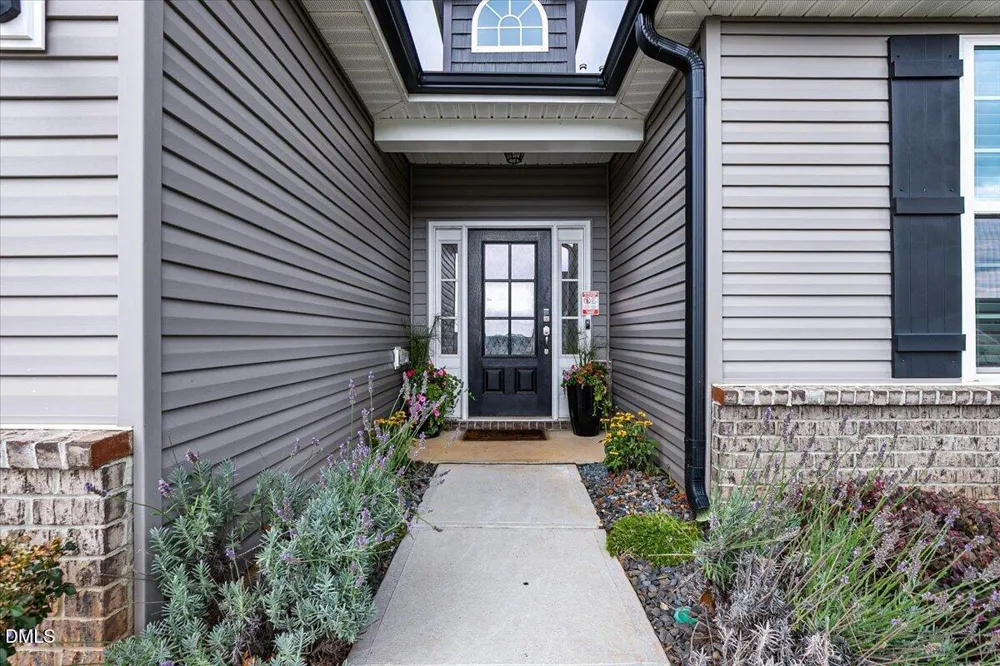 3228 Castlerock Drive Burlington, NC 27215