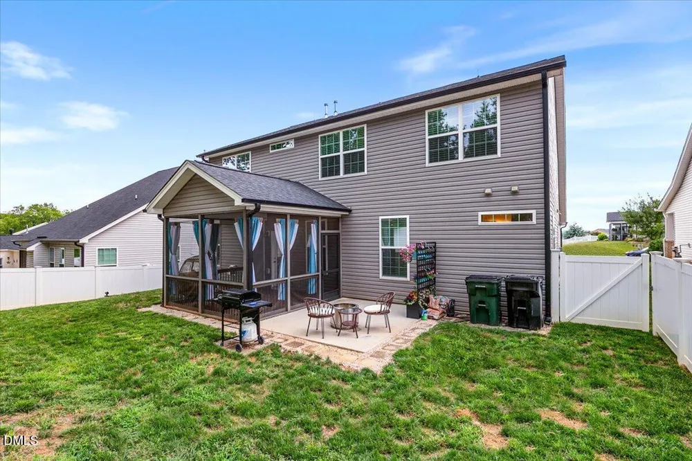 3228 Castlerock Drive Burlington, NC 27215