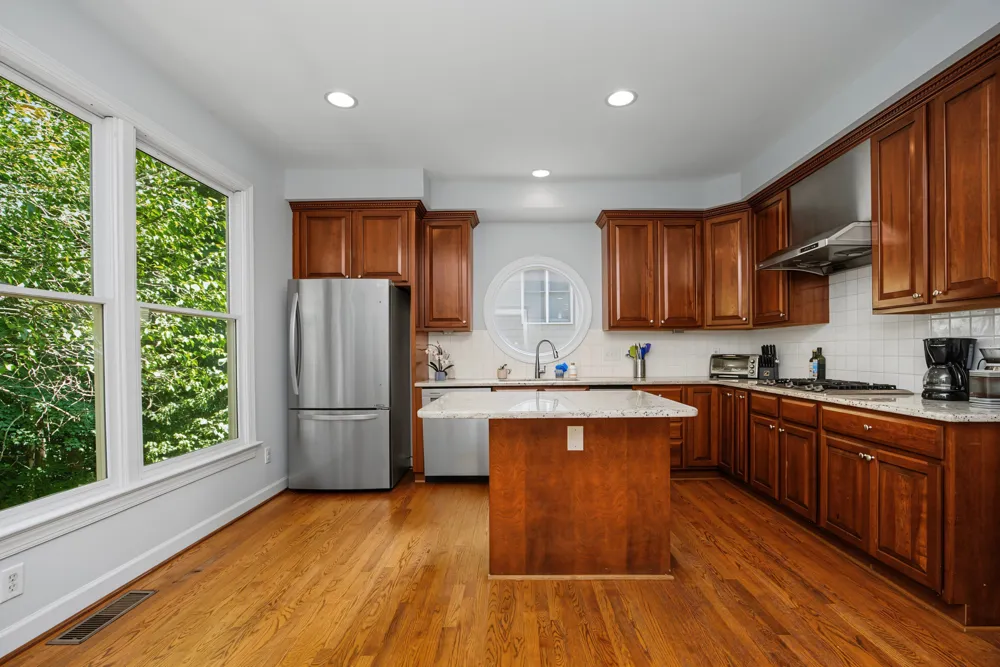 208 W Columbia Place W Chapel Hill, NC 27516