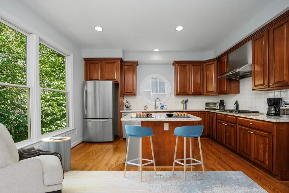 208 W Columbia Place W Chapel Hill, NC 27516
