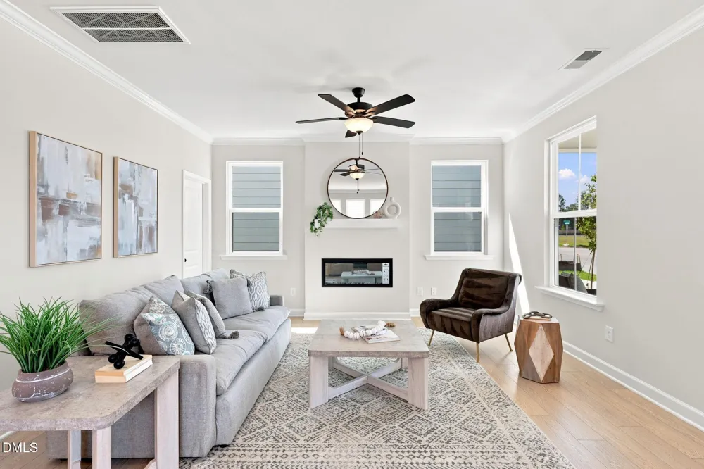 808 Carpet Grass Avenue Knightdale, NC 27545