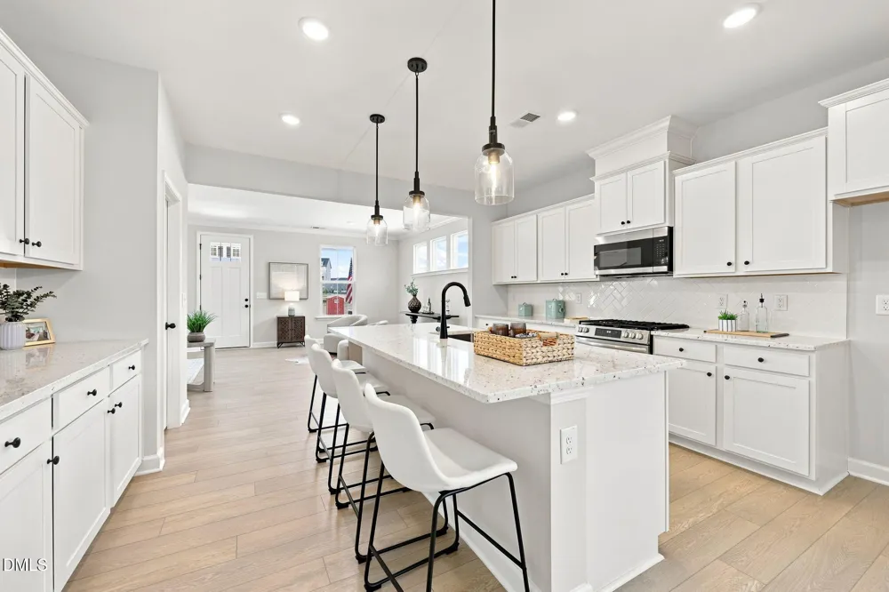 808 Carpet Grass Avenue Knightdale, NC 27545