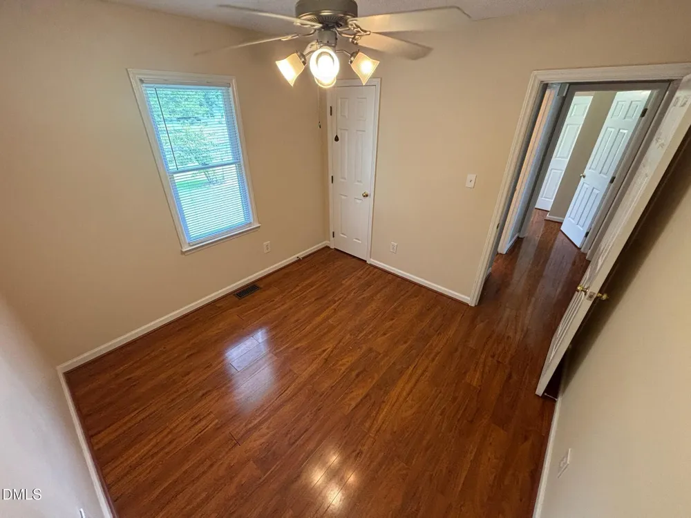 2325 Stephanie Lane Clayton, NC 27520