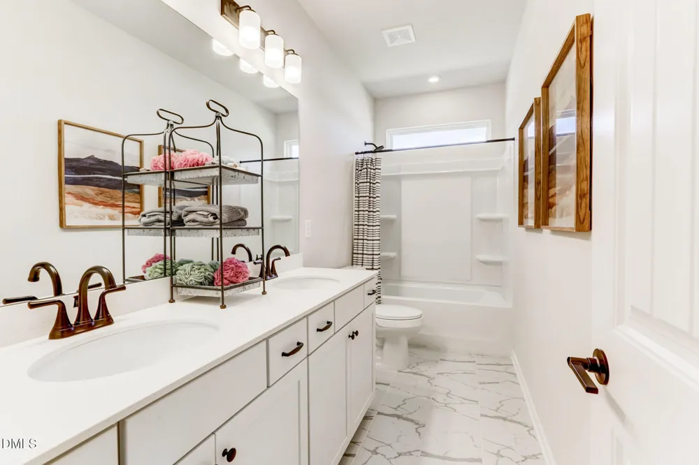 16 Valley Forge Lane Smithfield, NC 27577