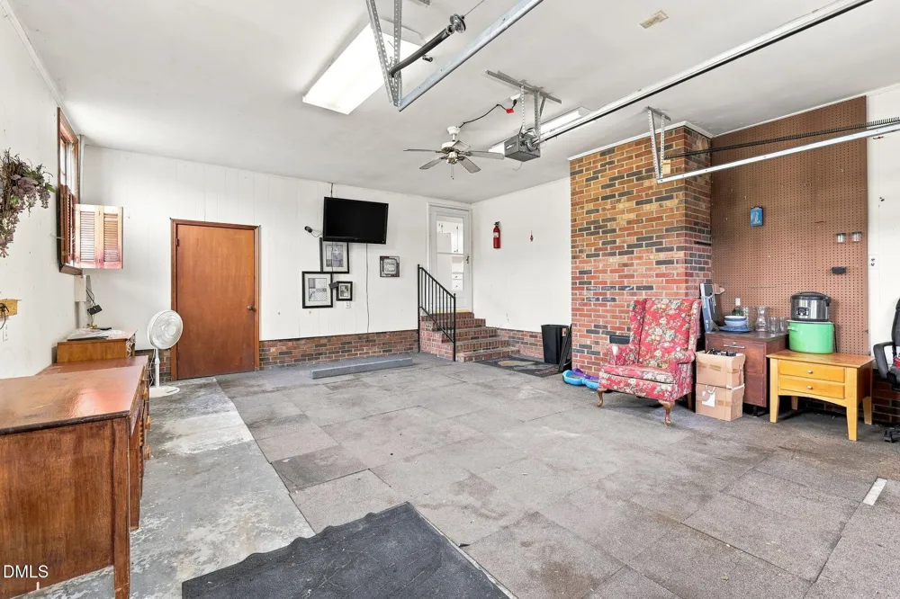 301 Halifax Street Clinton, NC 28328