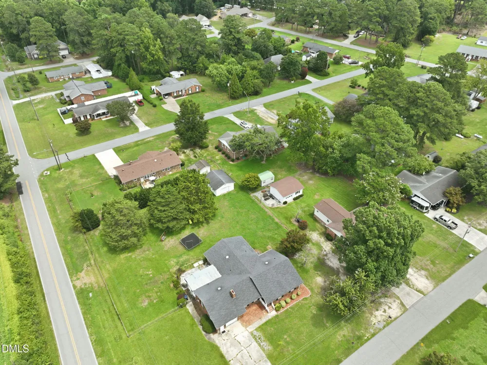 301 Halifax Street Clinton, NC 28328