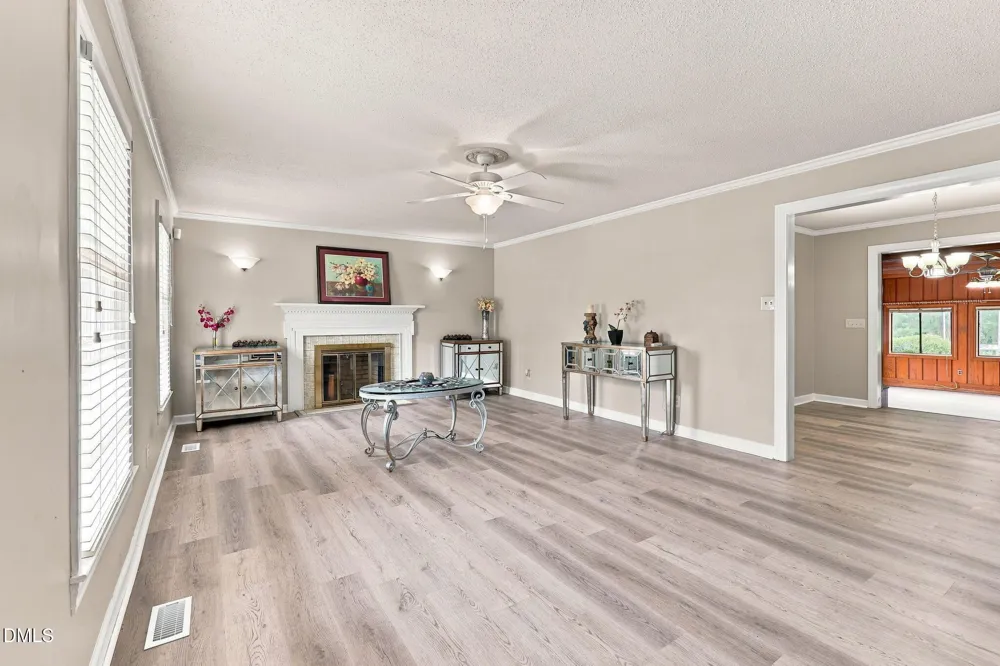 301 Halifax Street Clinton, NC 28328