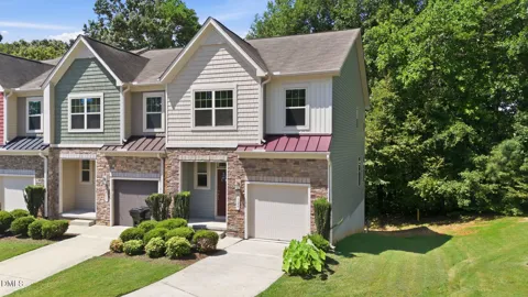 125 Hill Shore Lane