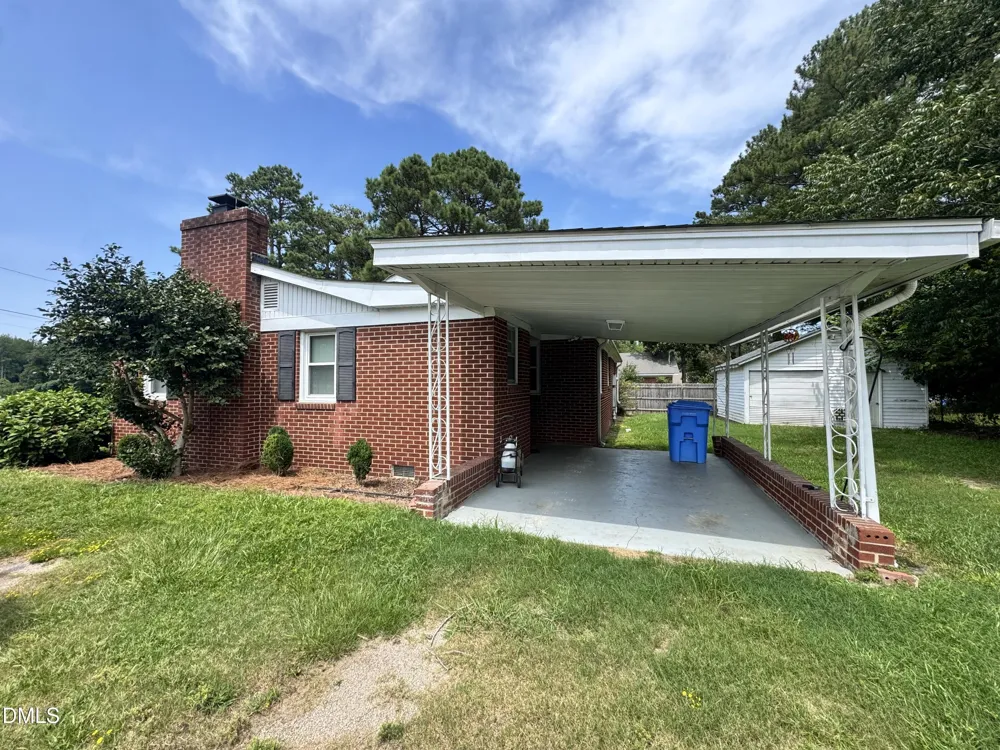 6681 Peele Road Bailey, NC 27807