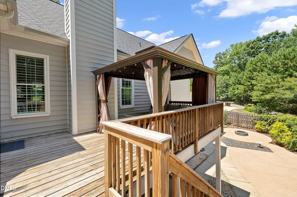 6201 Hilbert Ridge Drive Holly Springs, NC 27540