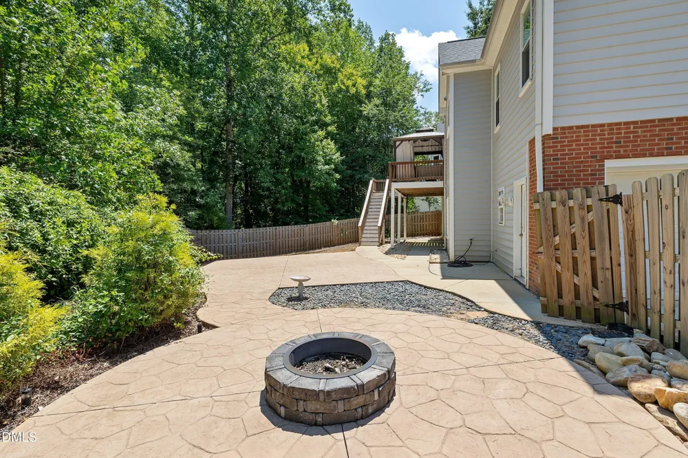6201 Hilbert Ridge Drive Holly Springs, NC 27540