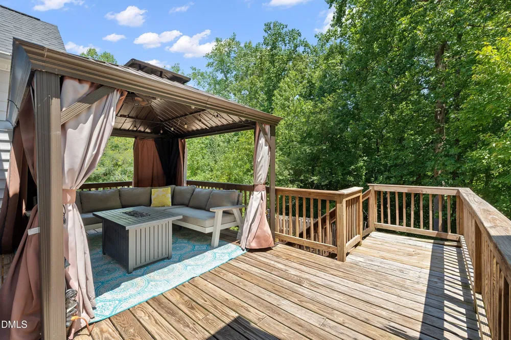 6201 Hilbert Ridge Drive Holly Springs, NC 27540