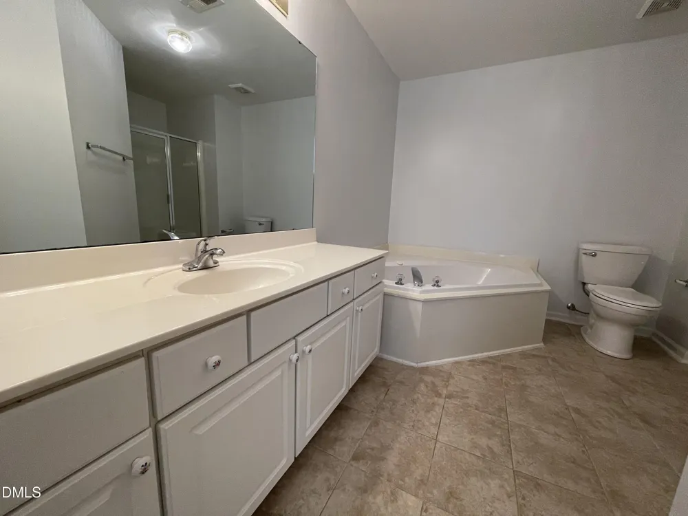 3622 Wellington Ridge Loop Cary, NC 27518