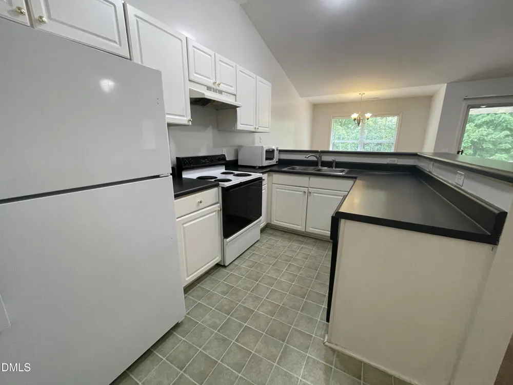 3622 Wellington Ridge Loop Cary, NC 27518