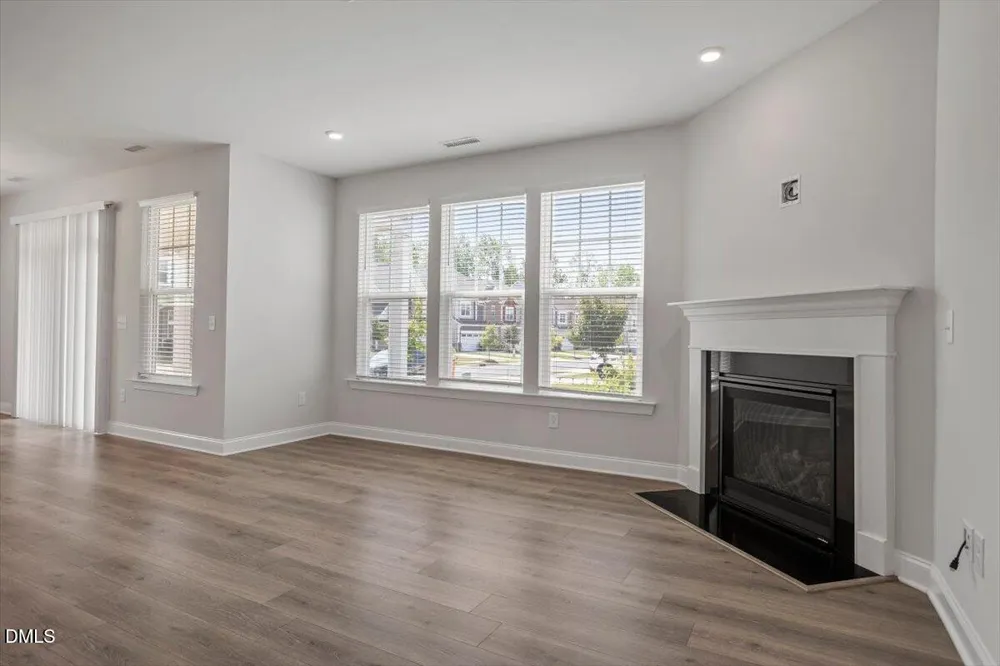 401 Ressler Street Holly Springs, NC 27540
