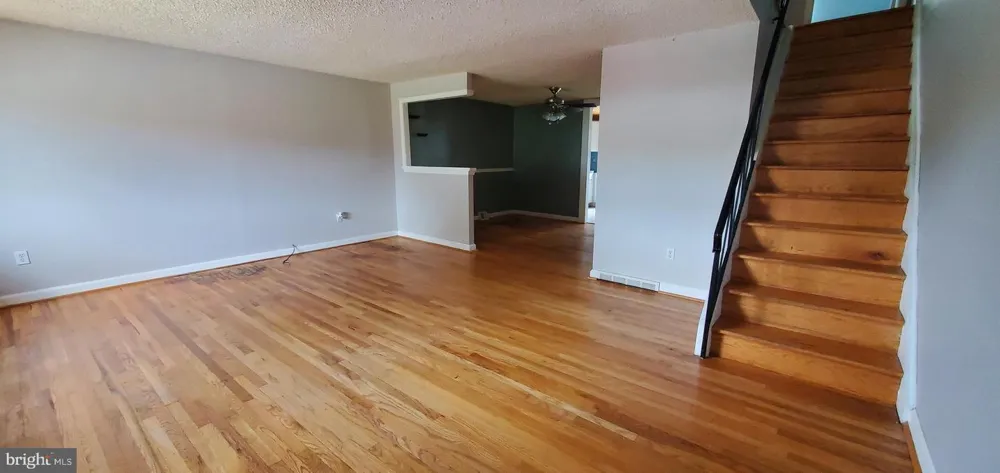 4401 DEERPATH LANE Philadelphia, PA 19154