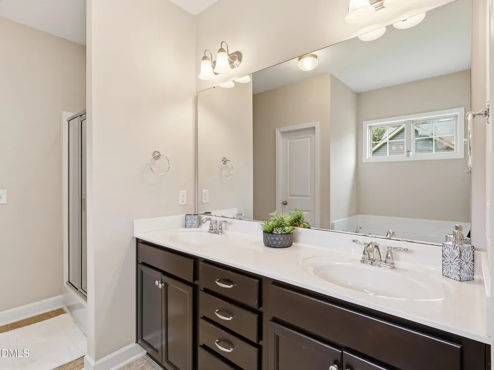8029 Crookneck Drive Angier, NC 27501