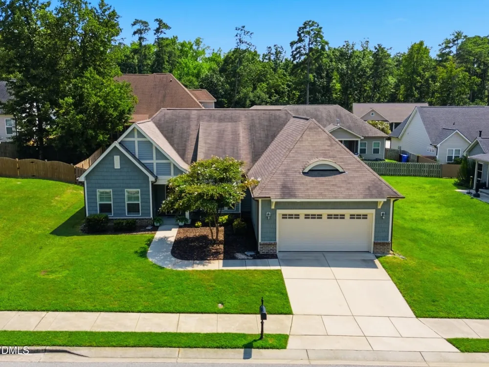 8029 Crookneck Drive Angier, NC 27501