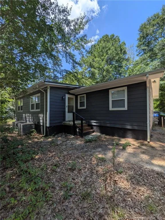 805 Chatham Street #B Sanford, NC 27332