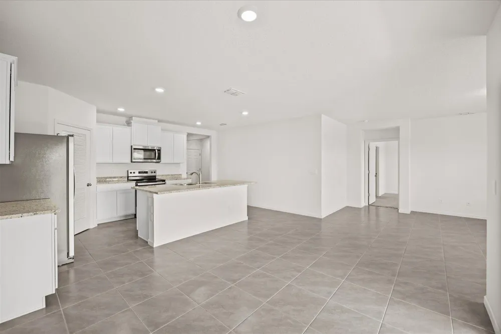 435 SEAFOAM CIRCLE Fort Pierce, FL 34945