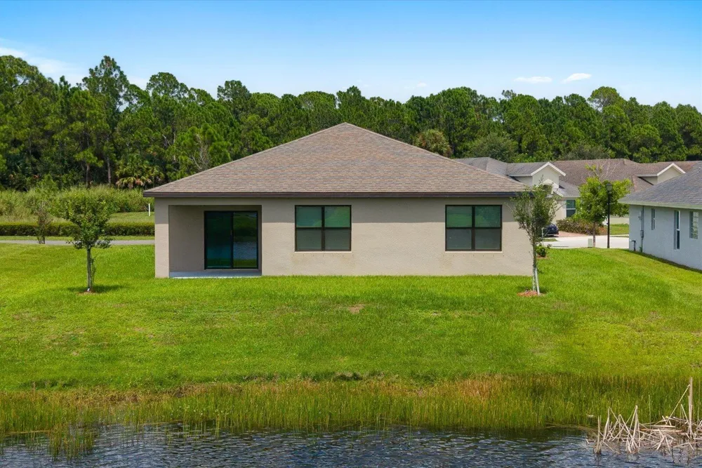 435 SEAFOAM CIRCLE Fort Pierce, FL 34945