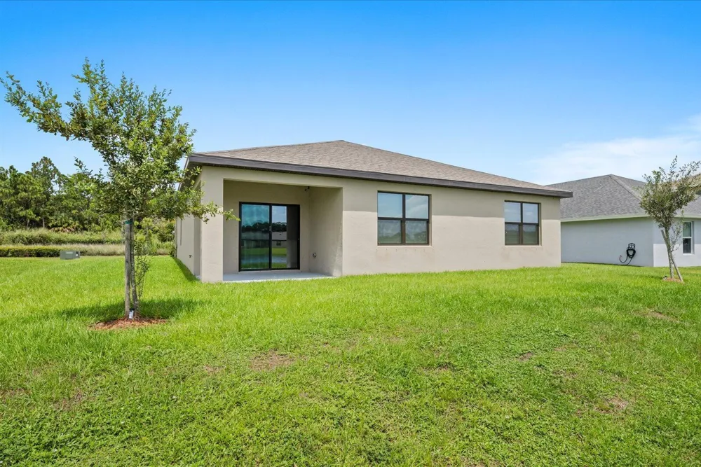 435 SEAFOAM CIRCLE Fort Pierce, FL 34945