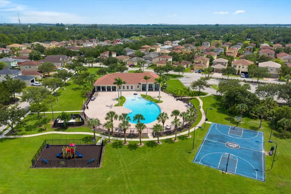 435 SEAFOAM CIRCLE Fort Pierce, FL 34945