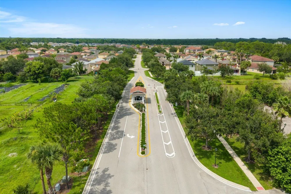 435 SEAFOAM CIRCLE Fort Pierce, FL 34945