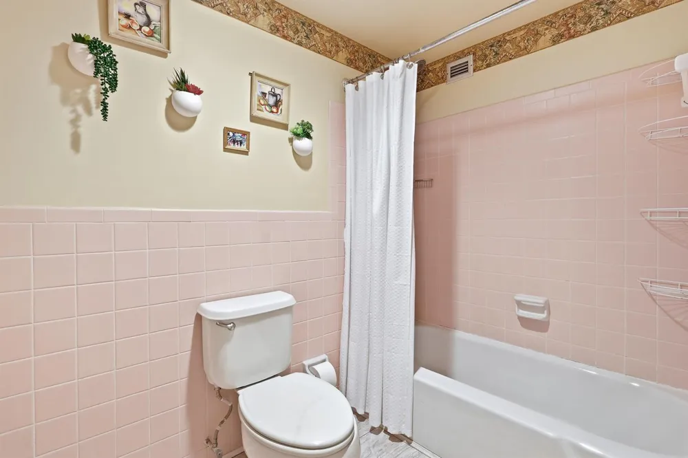 1825 S Ocean Drive #PH 1 Hallandale Beach, FL 33009