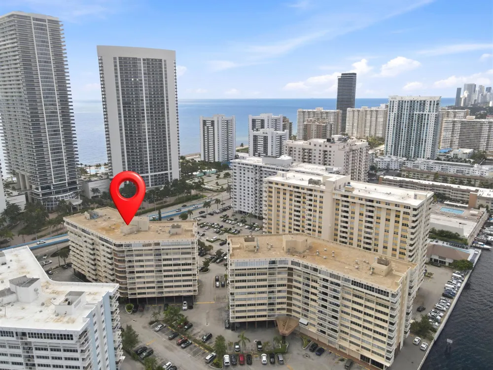 1825 S Ocean Drive #PH 1 Hallandale Beach, FL 33009