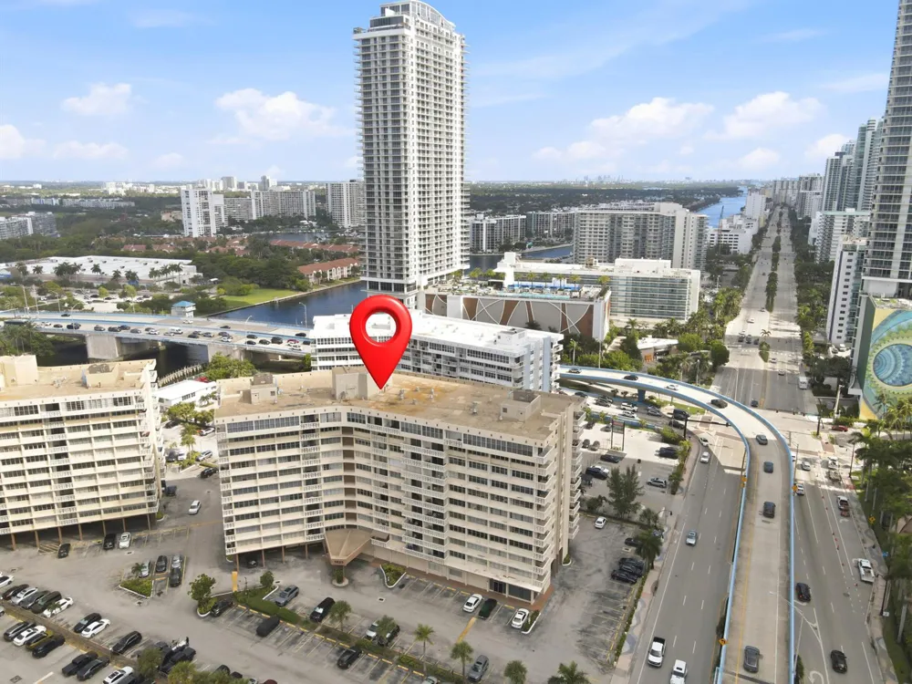 1825 S Ocean Drive #PH 1 Hallandale Beach, FL 33009