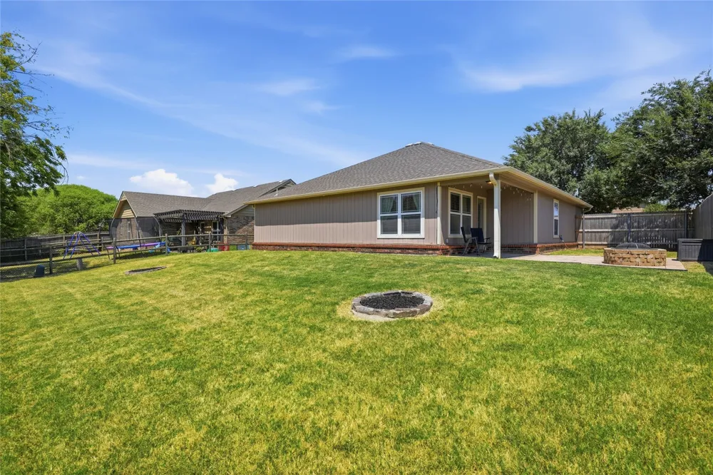 11716 E 109th Street Owasso, OK 74055