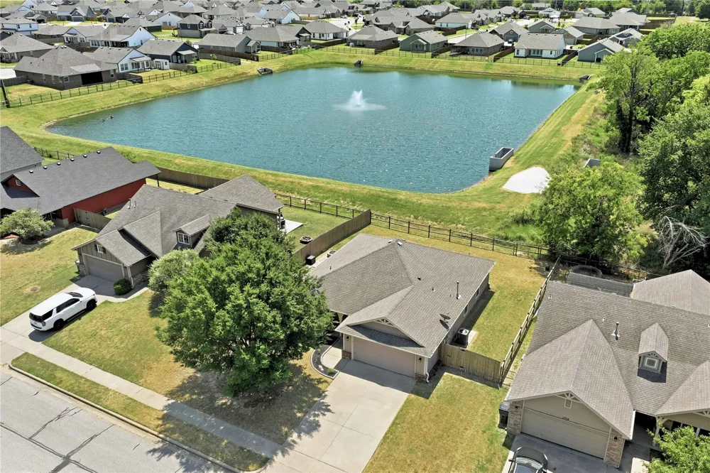 11716 E 109th Street Owasso, OK 74055