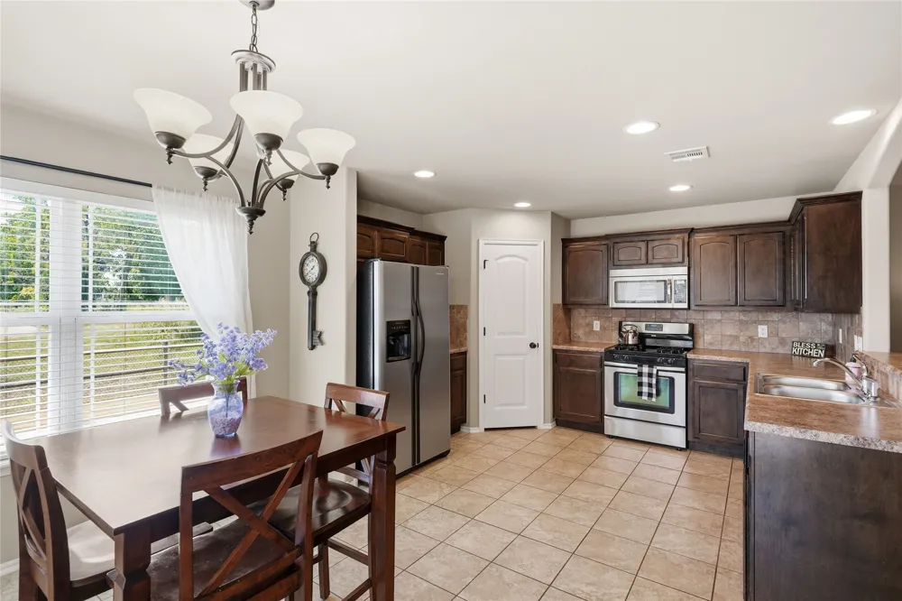 11716 E 109th Street Owasso, OK 74055